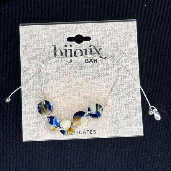 Bijoux Bar DaintySilver Tone Slide Closure Bracelet - Picture 2 of 5